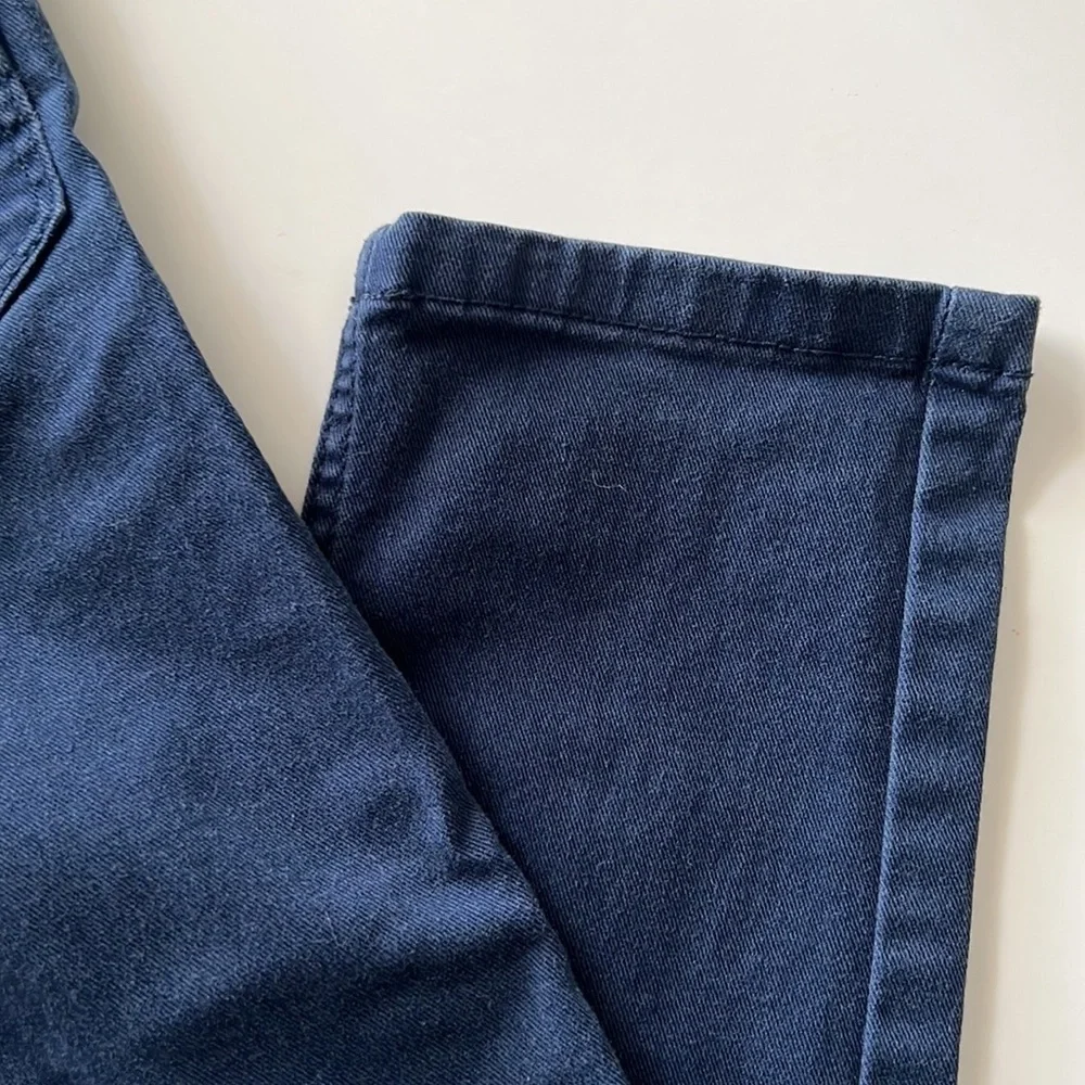 H&M girls stretch blue jeans. Size 6/7
